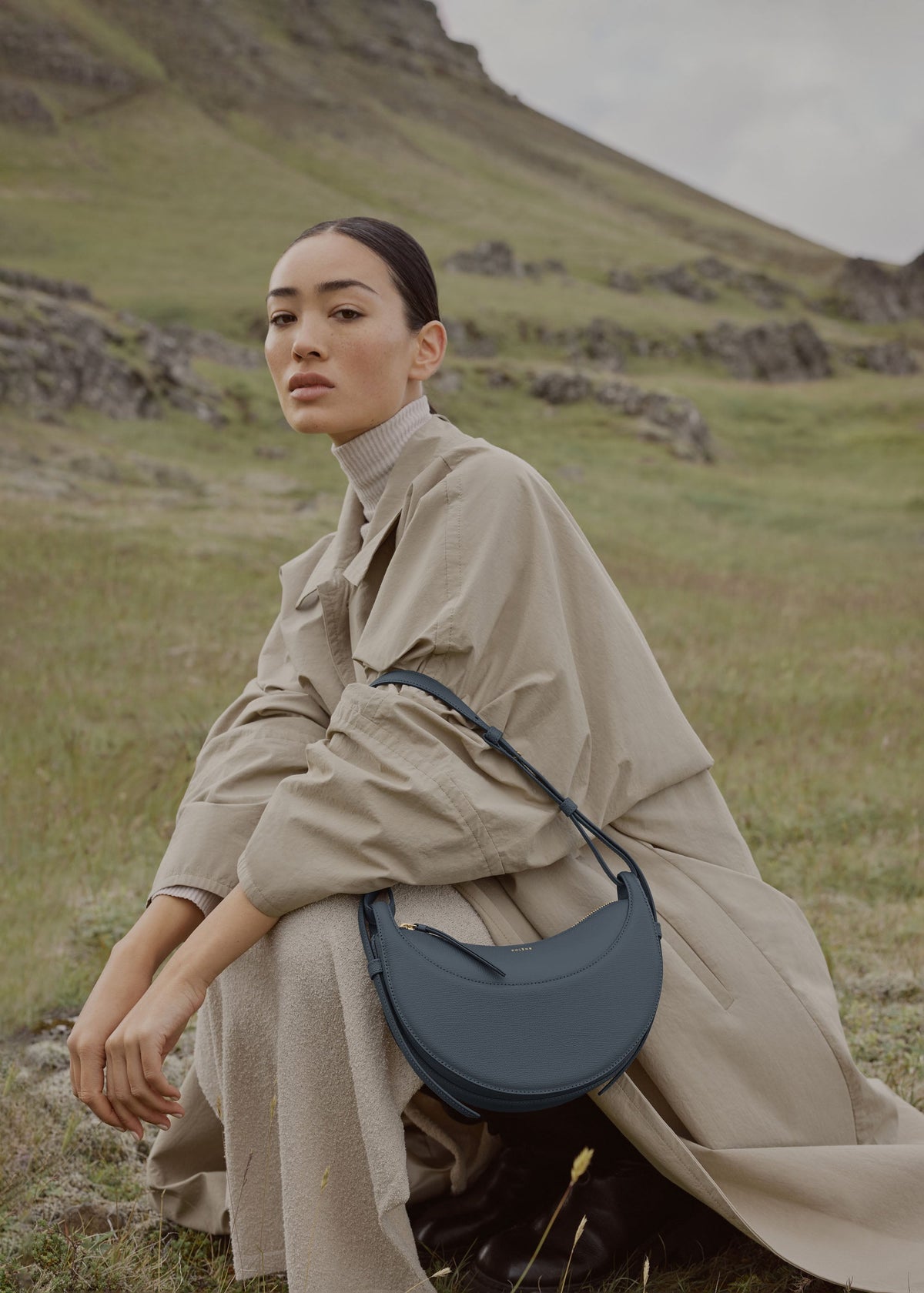 Polène Sac Numéro Dix Bleu Minuit Grainé
