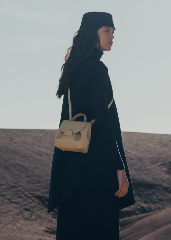 Polène Sac Numéro Un Nano Sable Lisse