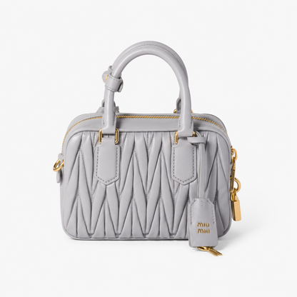 MiuMiu Sac Arcadie en Cuir Nappa Matelassé Rose