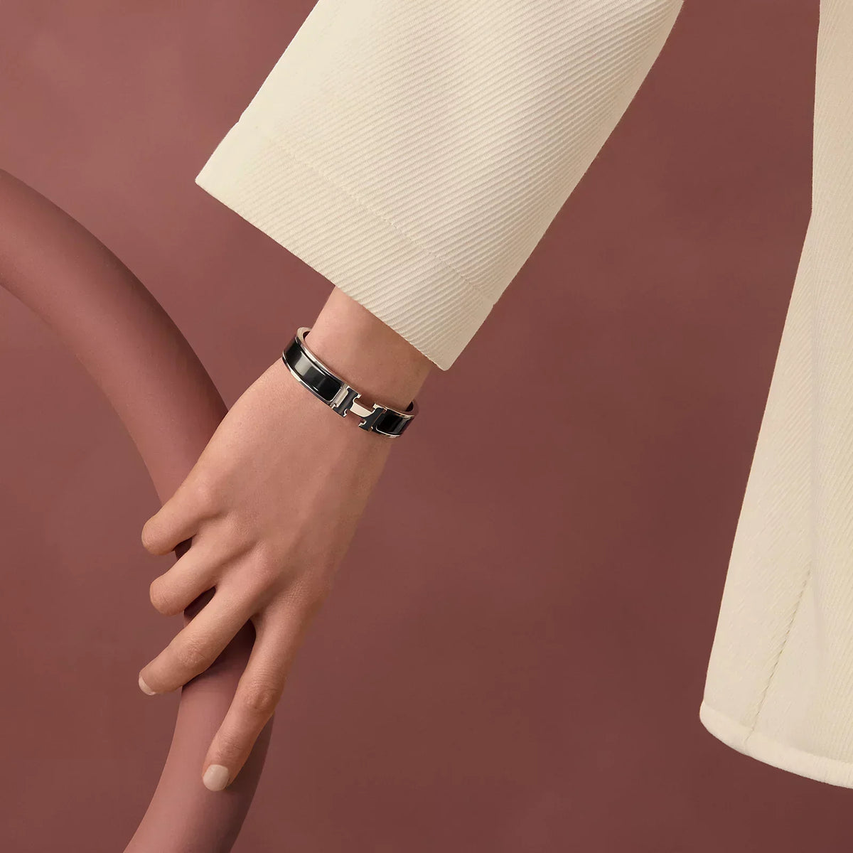 Hermès - Clic H Bracelet Black