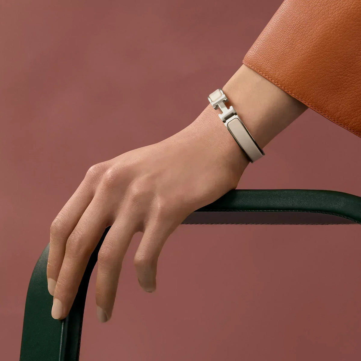 Hermès - Clic H Bracelet Cream