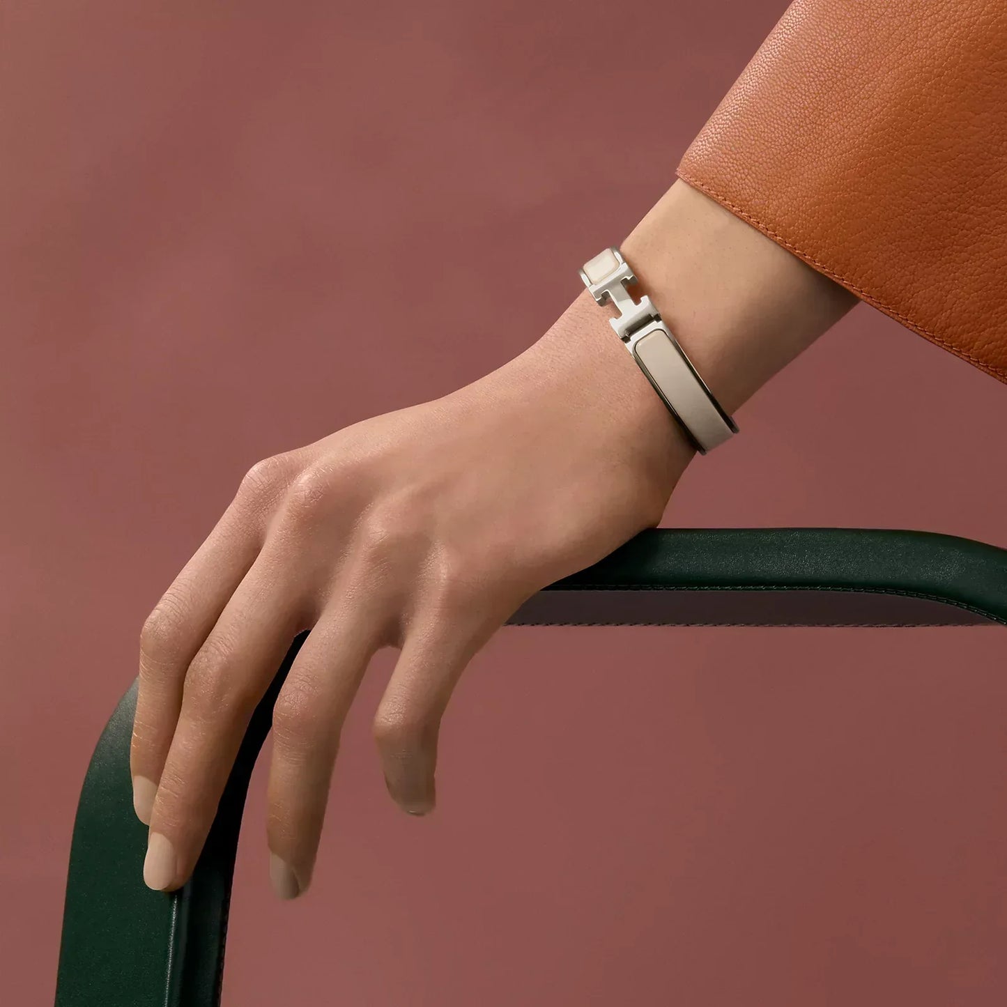 Hermès -  Clic H Bracelet Crème