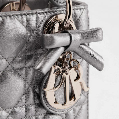Dior Sac Lady Argentée Mini à chaîne