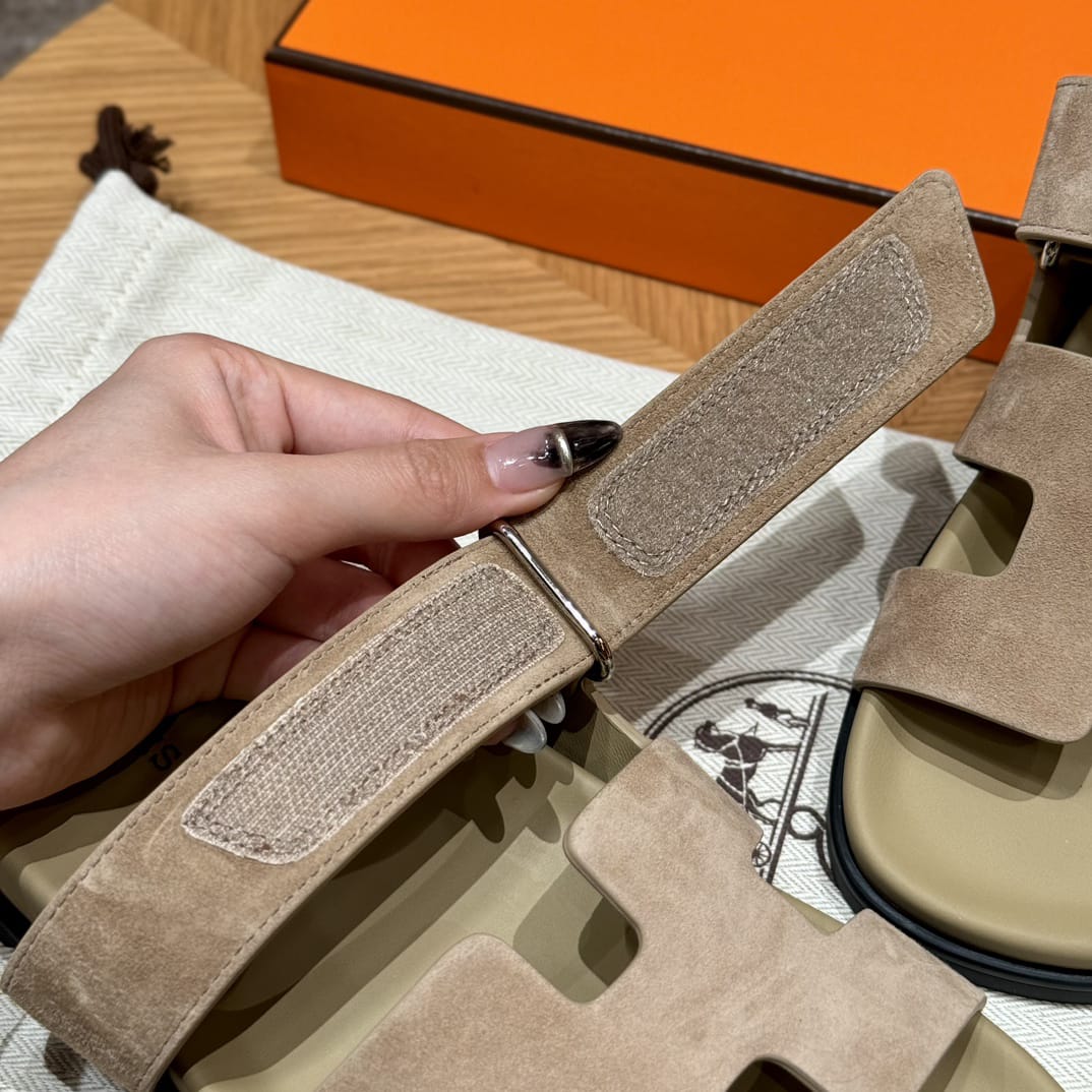 Hermes Chypres Café